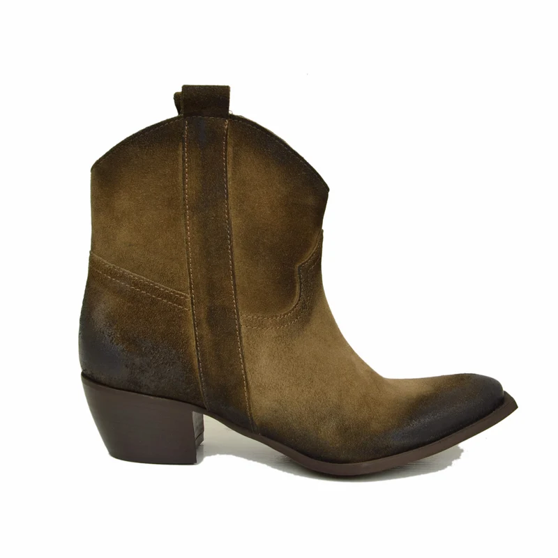 Stivaletti Texanini alla Caviglia in Camoscio Taupe Effetto Tacco 5 cm Made in Italy
