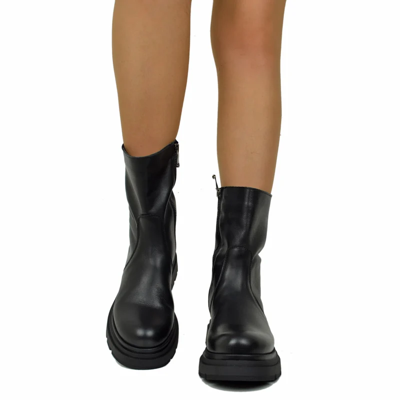 Biker Boots Platform Bassi Semplici Caviglia Stretta con Zip Neri