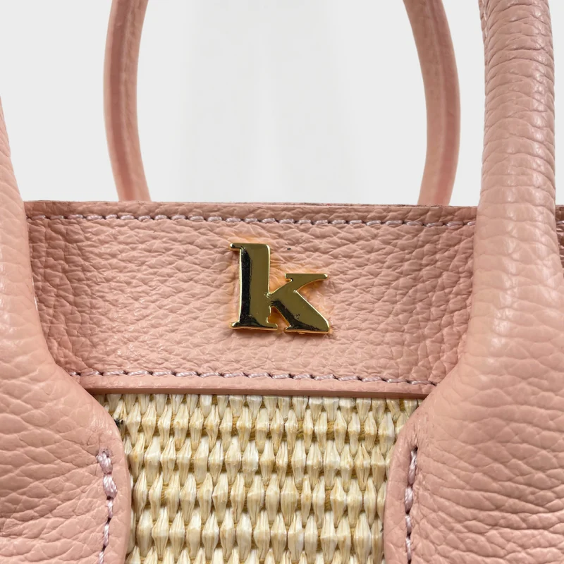 Borsa a Mano in Rafia e in Pelle Rosa con Taschino Anteriore