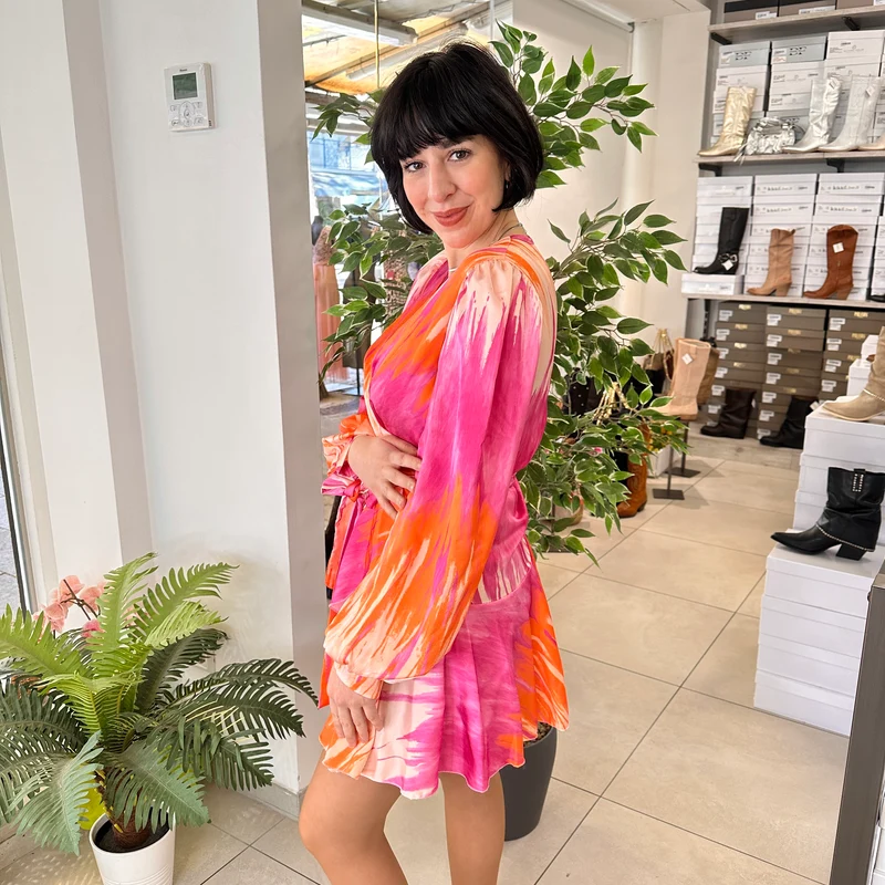 Abito Sfumato Fuxia a Portafoglio Satin "Emily" Maniche Lunghe e Volant