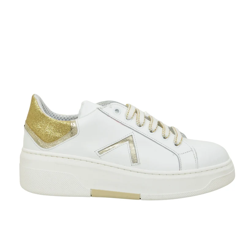 Sneakers Bianche Dettagli Dorati Vera Pelle Punta Tonda Divine Follie