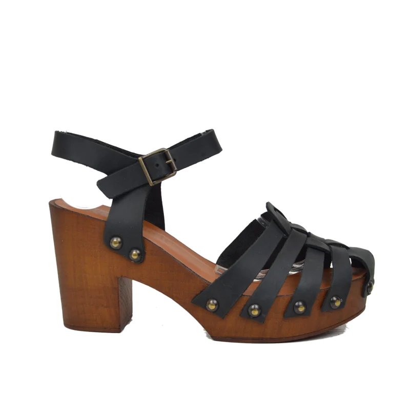 Sandali a Ragnetto Neri in Pelle Ingrassata Made in Italy