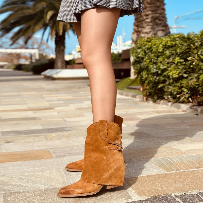 Stivaletti Texani con Ghetta Donna in Pelle Scamosciata con Fibbie