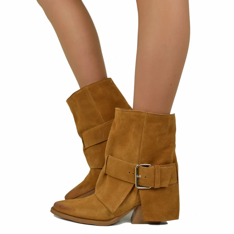 Stivaletti Texani con Ghetta Donna in Pelle Scamosciata con Fibbia