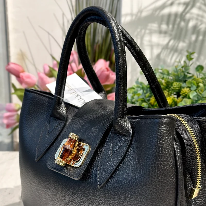 Borsa a Mano Baule Grande Capiente Chiusura Bamboo e Zip Vera Pelle Nera