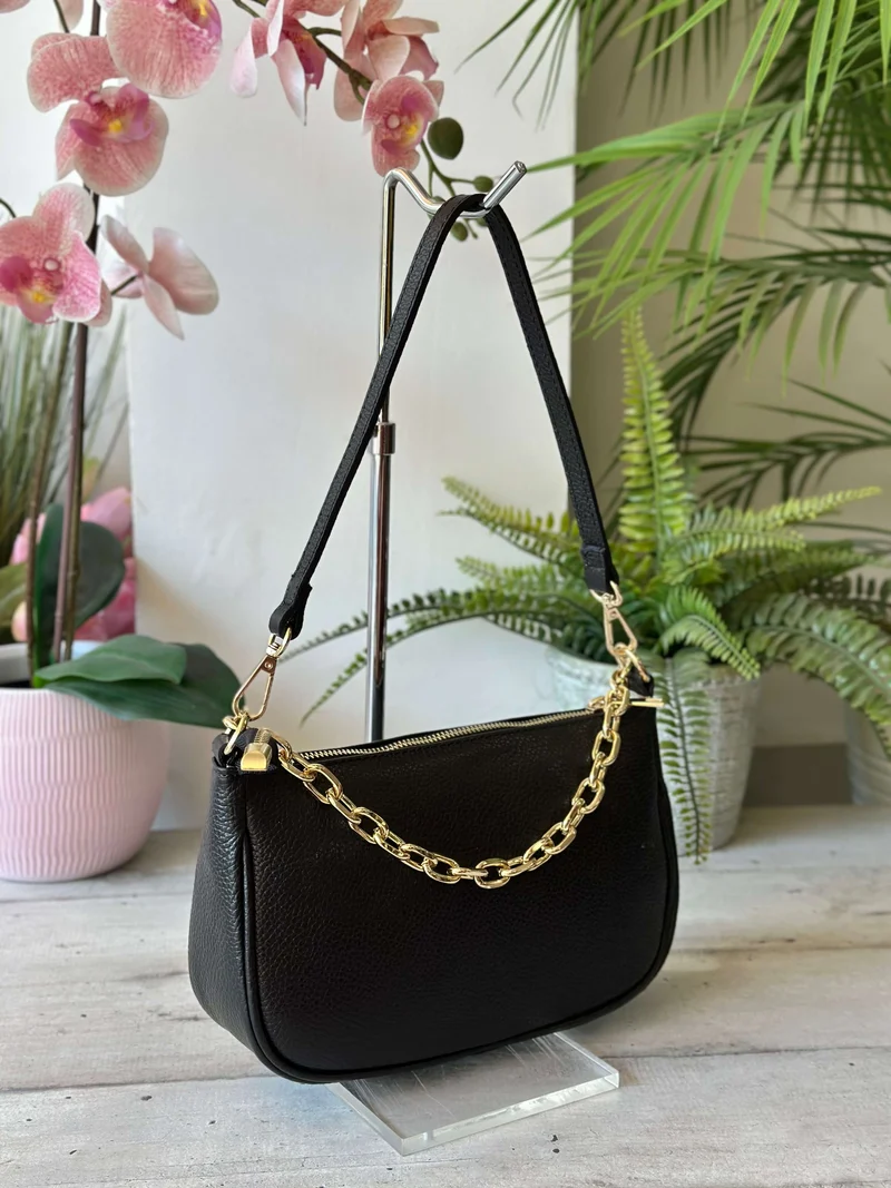 Borsa in Pelle Nera con Catena Dorata a Spalla con tracolla interna LUANA
