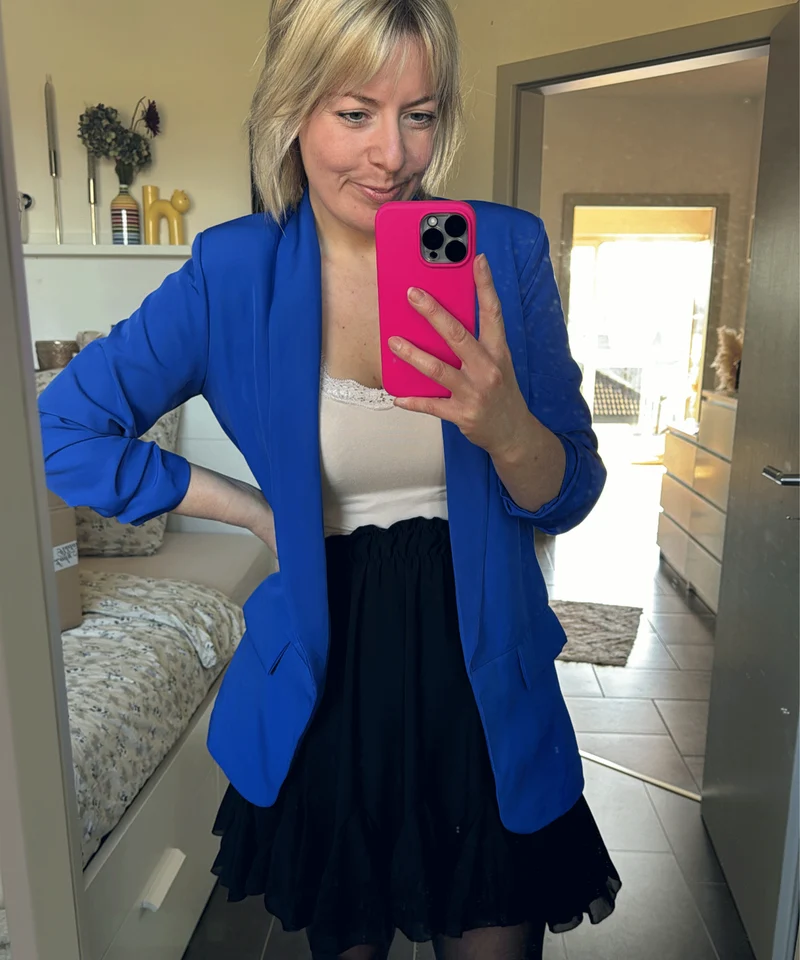 Rock Nicole Schwarz