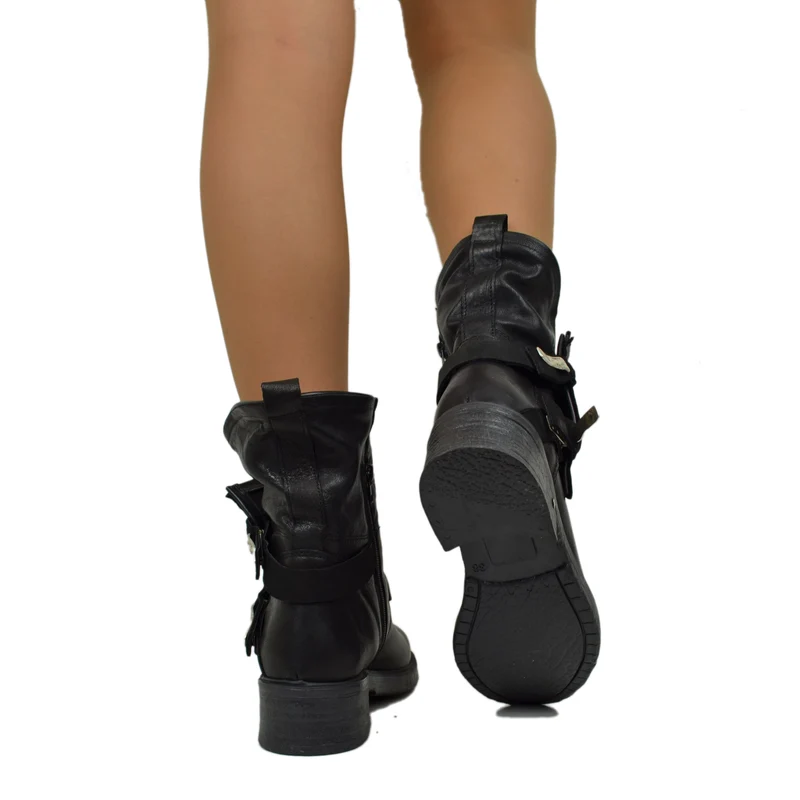 Biker Vera Pelle Nera Effetto Washed Caviglia Ampia Fondo Gomma