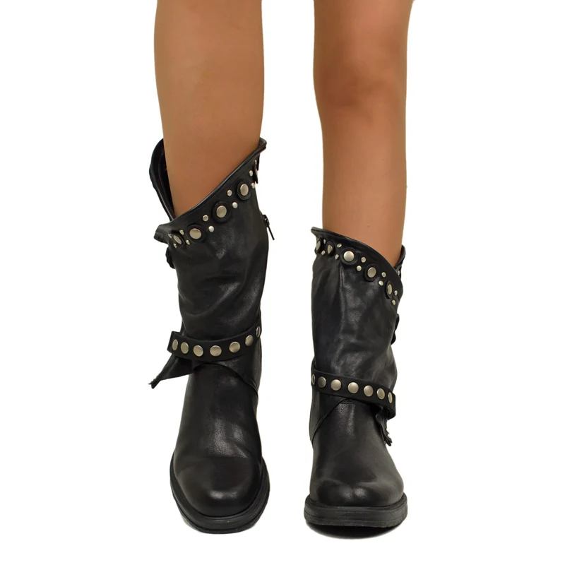 Stivali Donna Biker Neri in Pelle con Borchie e Zip Made in Italy