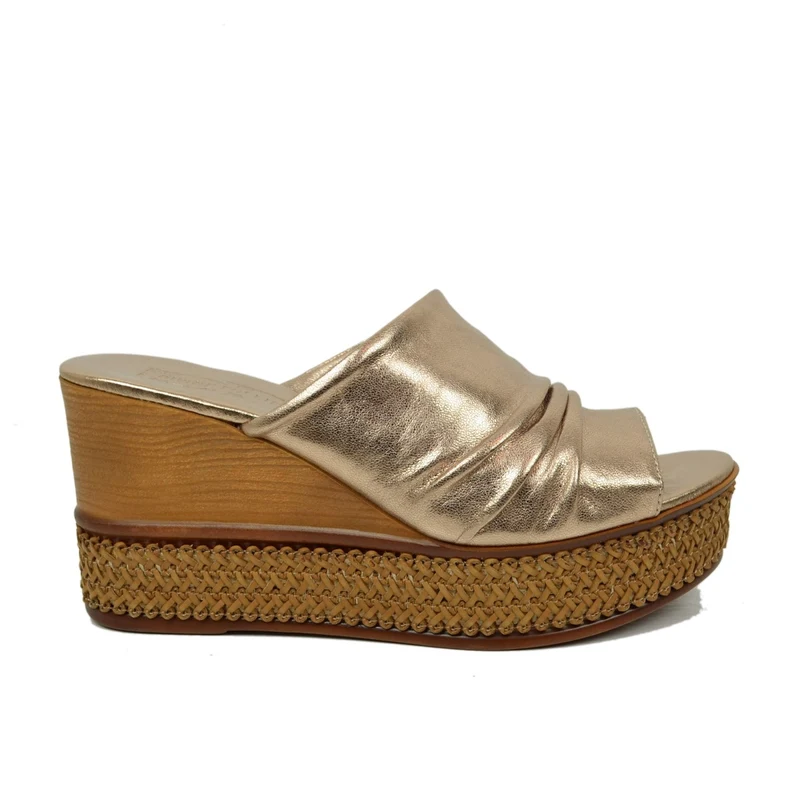 Zeppe Donna in Pelle Laminata Taupe con Plateau Made in Italy