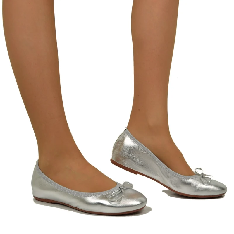 Ballerine in Nappa Argento Elasticizzate con Zeppetta interna