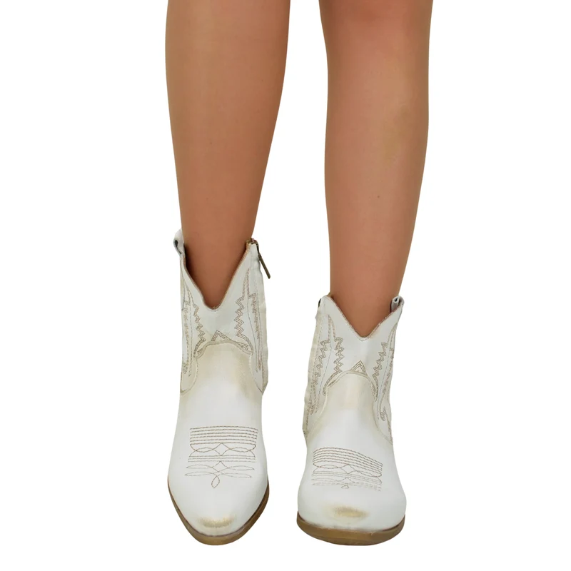 Stivaletti Texani Donna color Bianco in Pelle Made in Italy