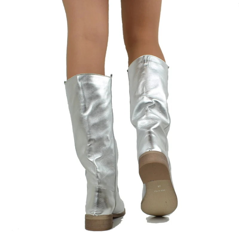 Stivali Camperos Donna in Pelle Laminata color Argento