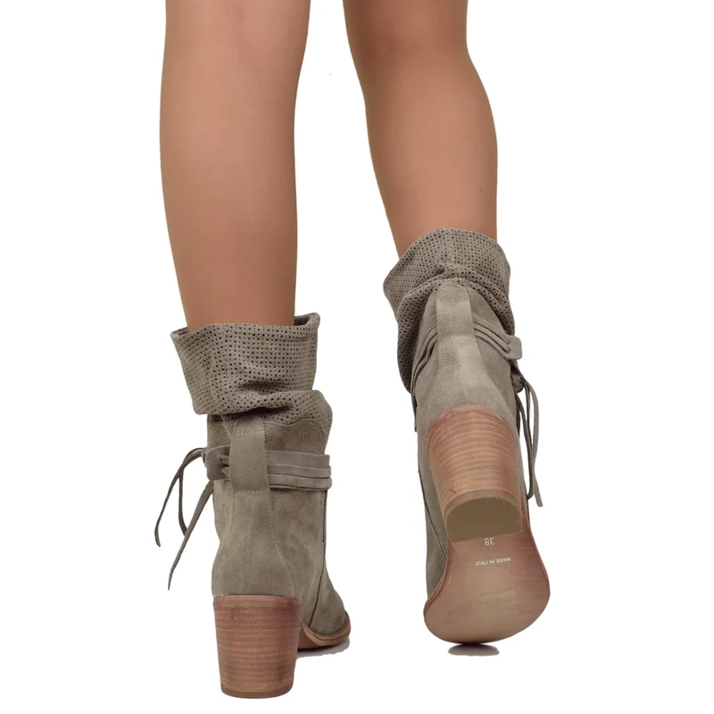 Stivaletti Donna Scamosciati in Pelle Taupe Traforati Made in Italy