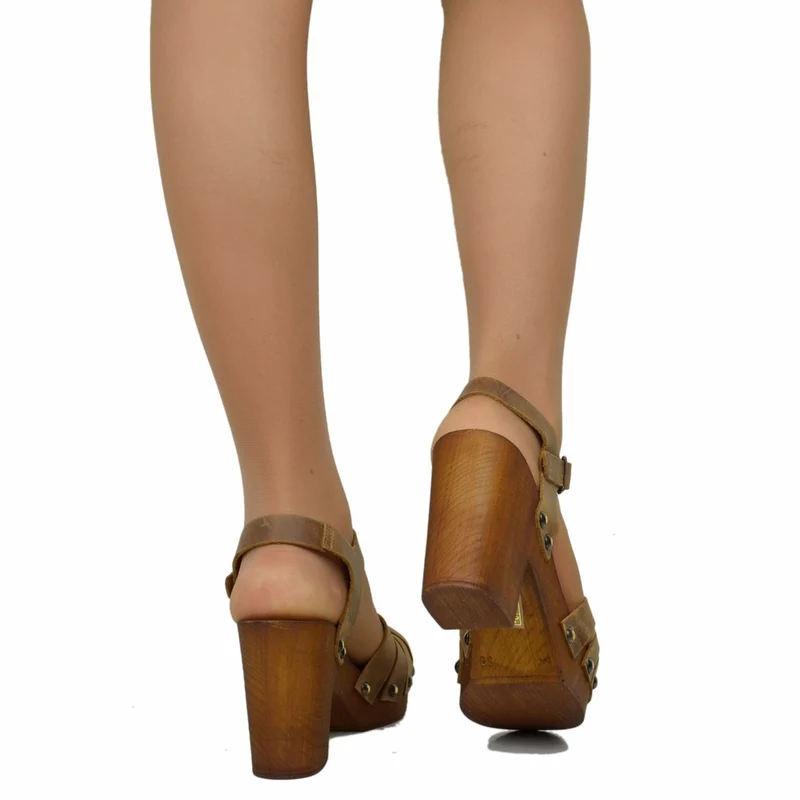 Sandali a Ragnetto in Pelle Ingrassata Vintage Camel Made in Italy