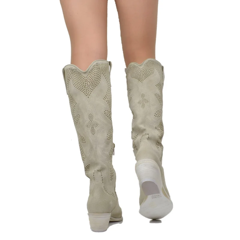 Stivali Texani Traforati in Pelle Scamosciata Beige Made in Italy