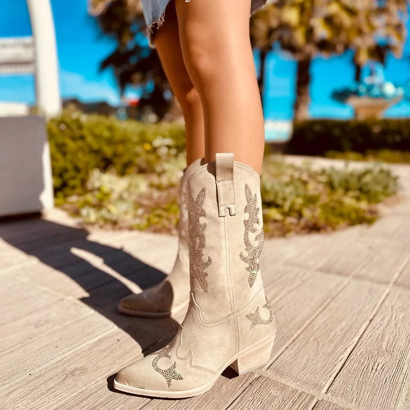 Stivali Texani Eleganti con Strass in Pelle Scamosciata Beige