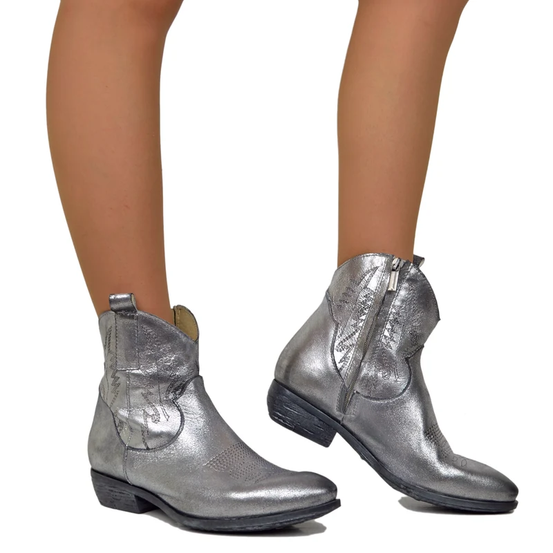 Stivaletti Texani Donna in Pelle Laminata Argento Made in Italy