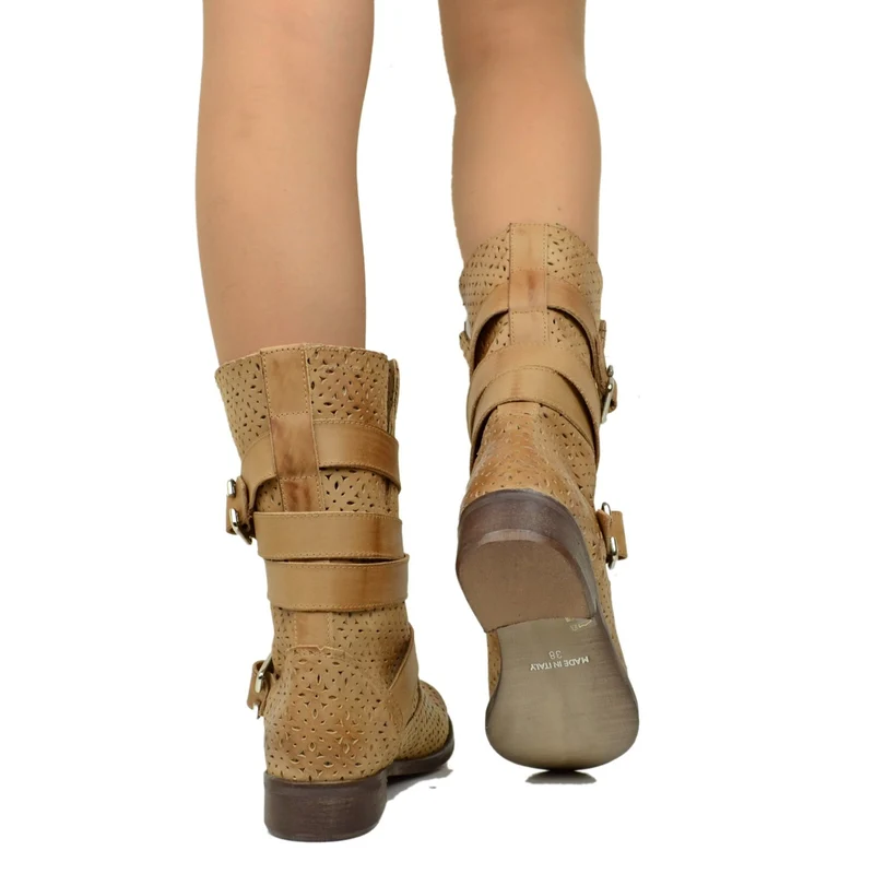 Stivali Donna Biker Traforati in Pelle Nabuk Marroni Made in Italy