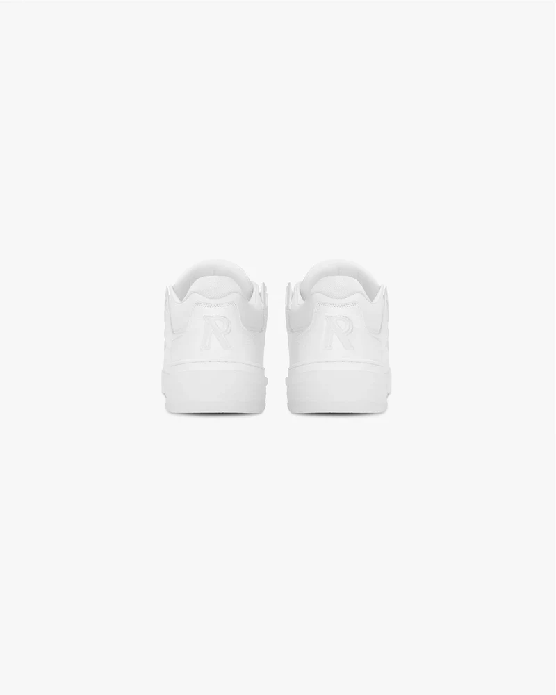 Studio Sneaker - Flat White