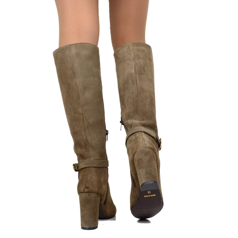 Stivali Eleganti in Pelle Scamosciata Taupe con Zip e Cavigliera