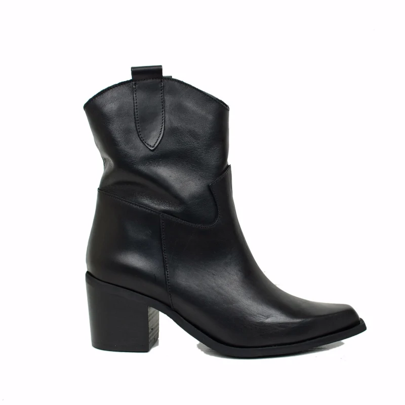 Stivaletti Texani Donna Neri in Pelle Tacco Medio Made in Italy