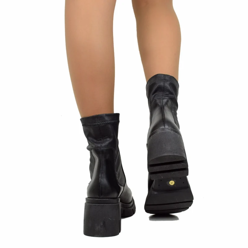 Stivaletti Donna Elasticizzati Neri Made in Italy