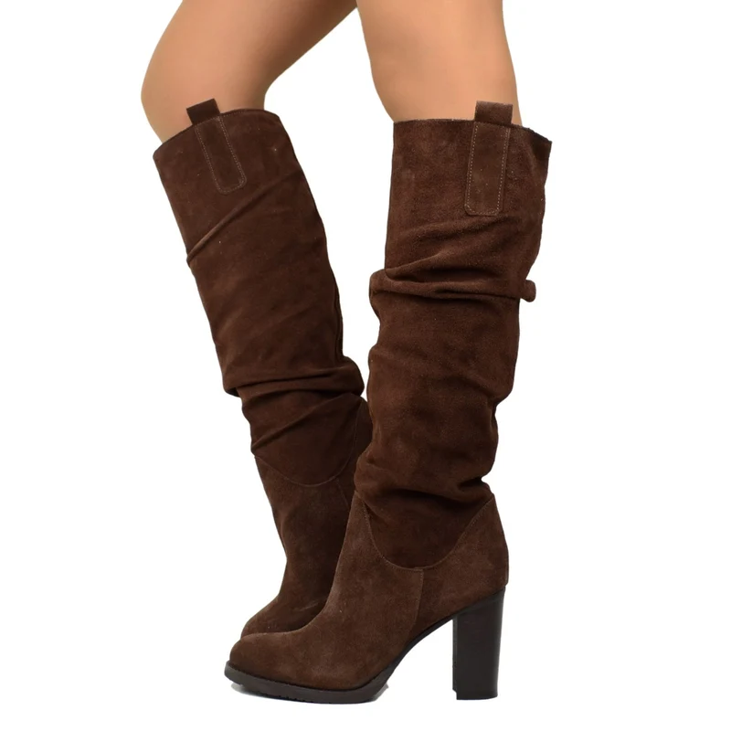 Stivali Donna Slouchy Plissettati in Camoscio Cioccolato Punta Tonda