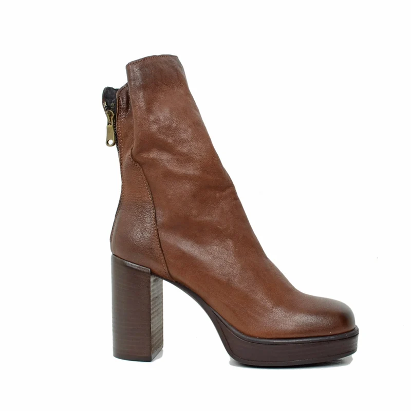 Stivaletti Donna Marroni in Pelle con Zip e Plateau Made in Italy
