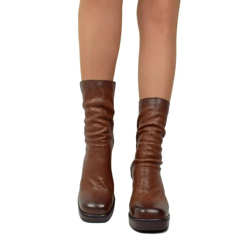 Stivaletti Donna Marroni in Pelle con Zip e Plateau Made in Italy