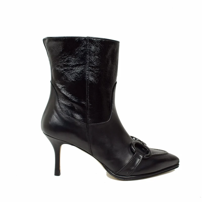 Stivaletti Polacchino Made in italy in Pelle con Zip e Catena