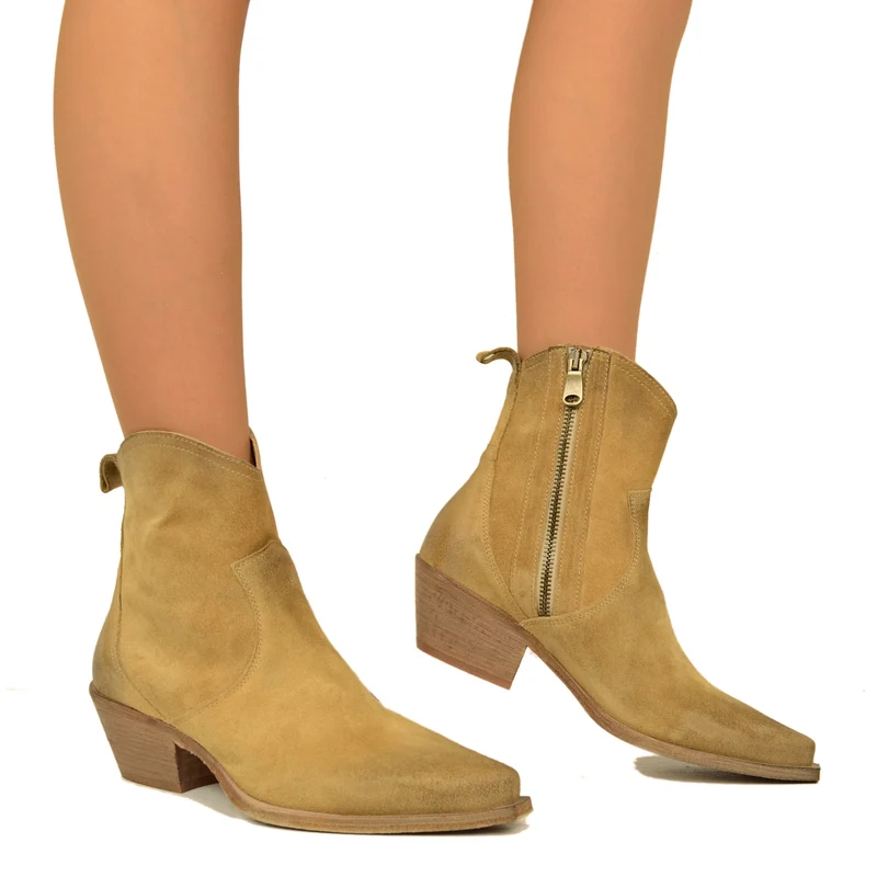 Stivaletti Donna Texani in Pelle Scamosciata Camel Made in Italy