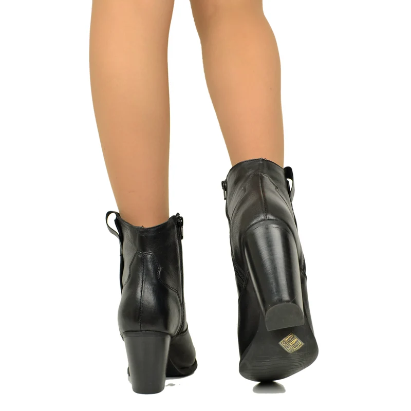 Stivaletti Texani Donna Neri in Pelle Made in Italy