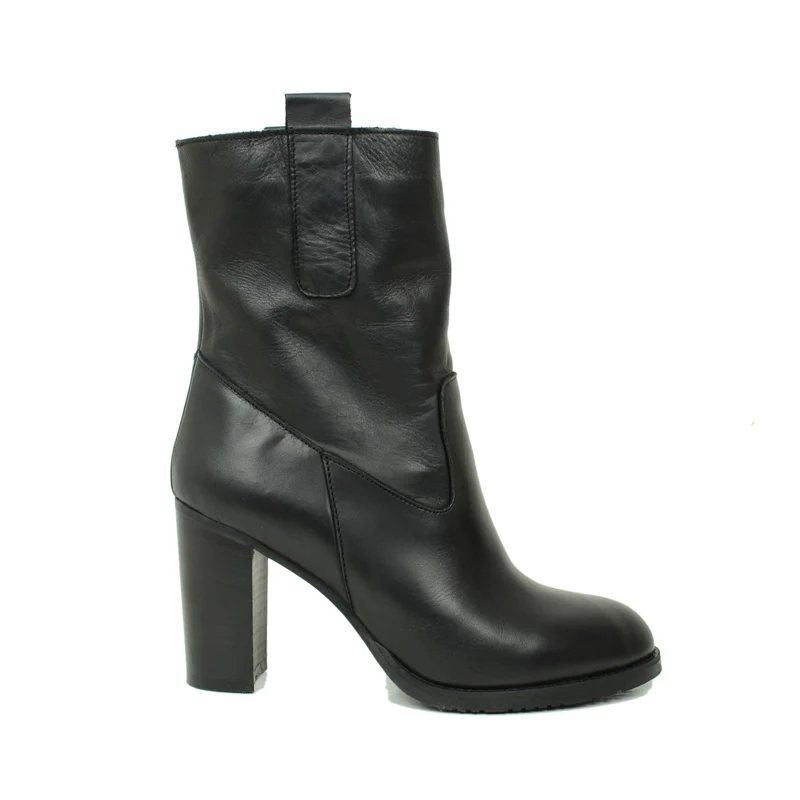 Stivaletti Donna in Pelle Neri con Tacco 9 cm