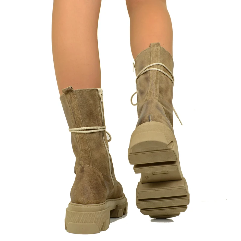 Stivali Donna Beige in Pelle Scamosciata con Zip Made in Italy
