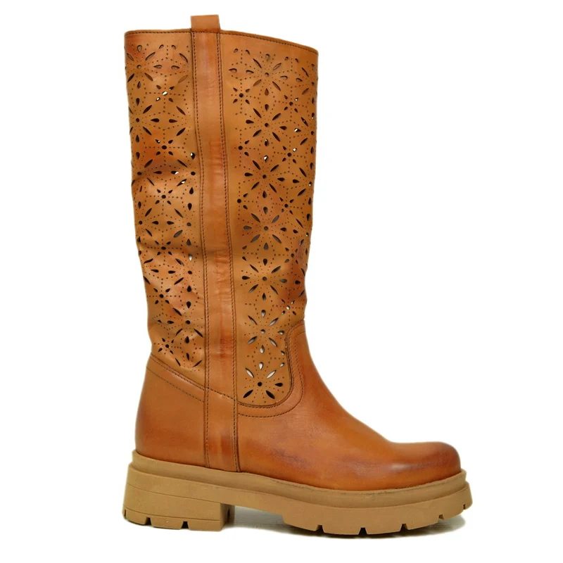 Stivali Donna Traforati in Pelle Cuoio con Fondo Platform
