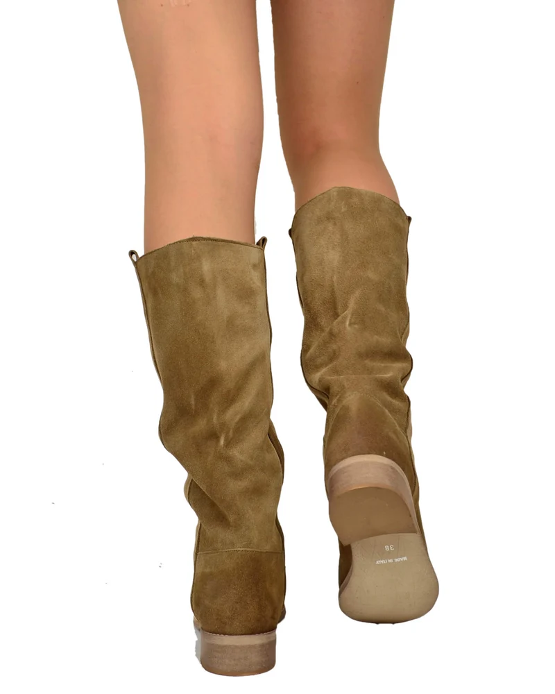 Stivali Camperos Donna Taupe in Pelle Vintage Scamosciata
