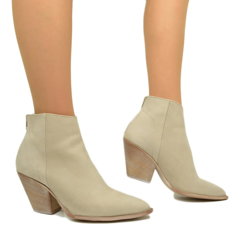 Stivaletti Texani Donna in Pelle Nabuk Taupe Made in Italy