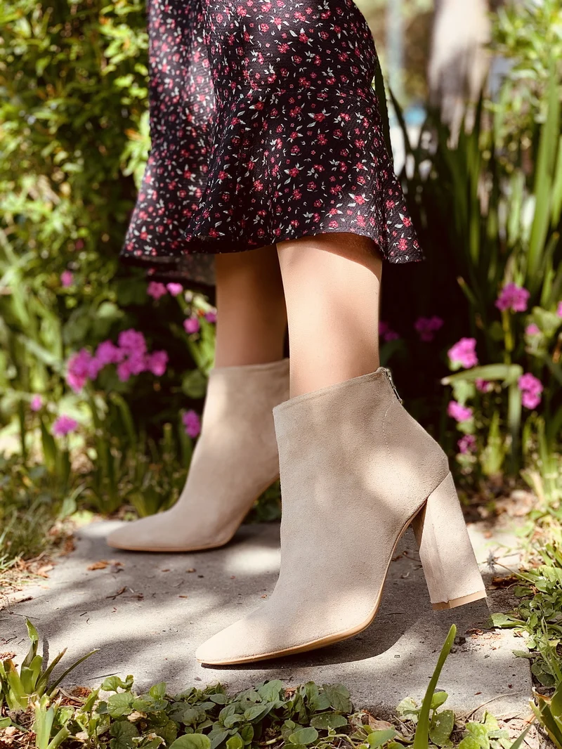 Stivaletti Donna Alti Beige in Camoscio Made in Italy