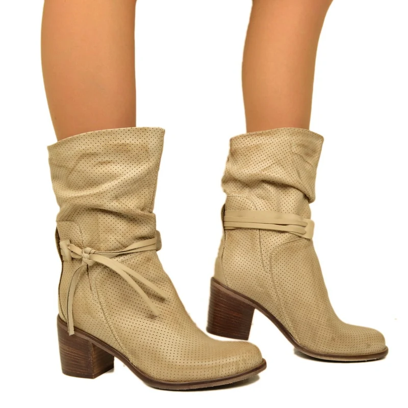 Stivaletti Donna Traforati in Pelle Vintage Taupe Made in Italy