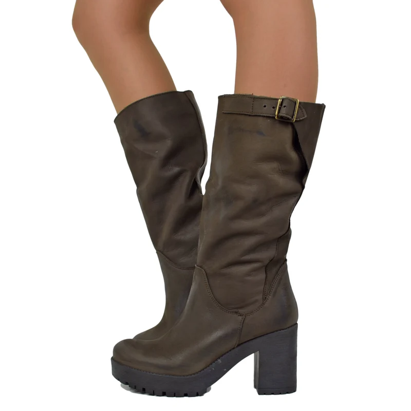 Stivali Donna in Pelle Nabuk Marroni con Tacco Made in Italy