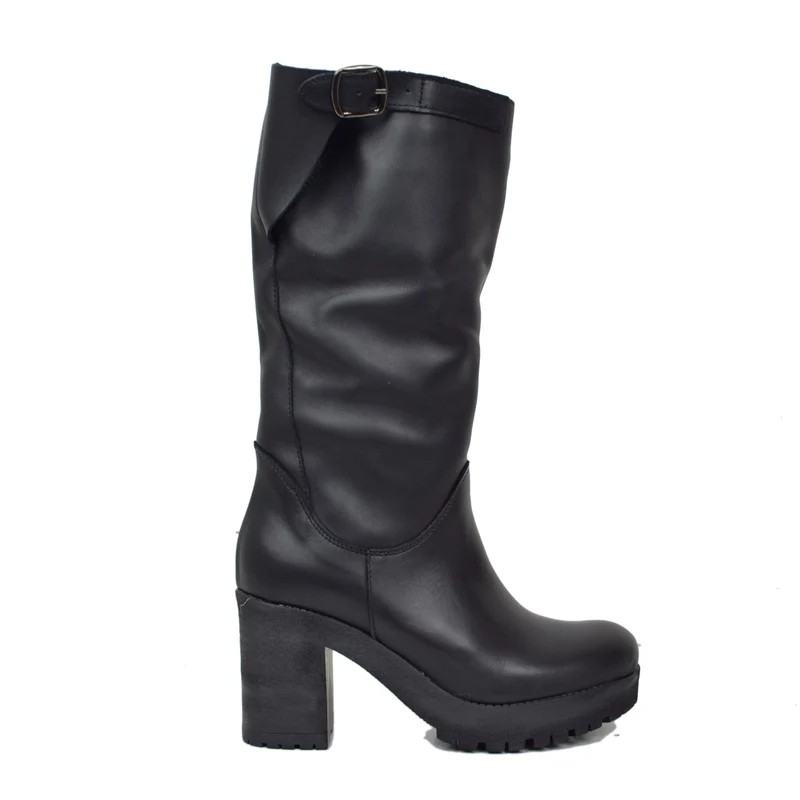 Stivali Donna in Pelle Neri con Tacco Made in Italy