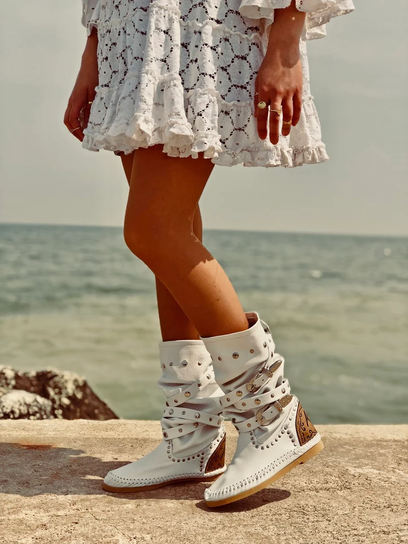 Stivali Indianini Ibiza in Pelle Bianchi con Fibbie Originali KikkiLine