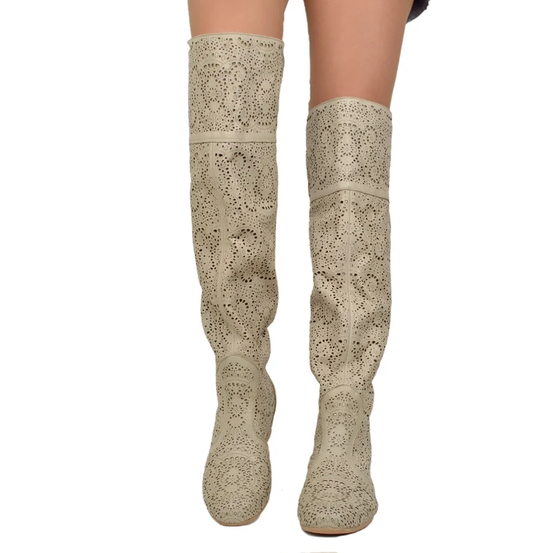 Stivali Cuissardes Alti al Ginocchio Traforati in Pelle Beige