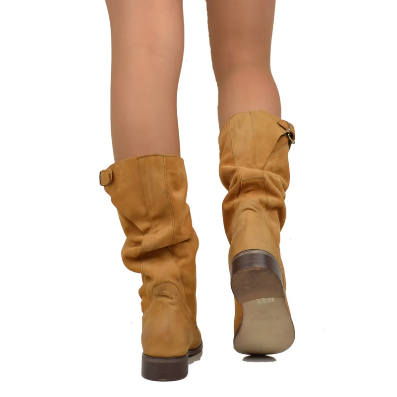 Stivali Biker Boots a Metà Polpaccio in Pelle Vintage Cuoio