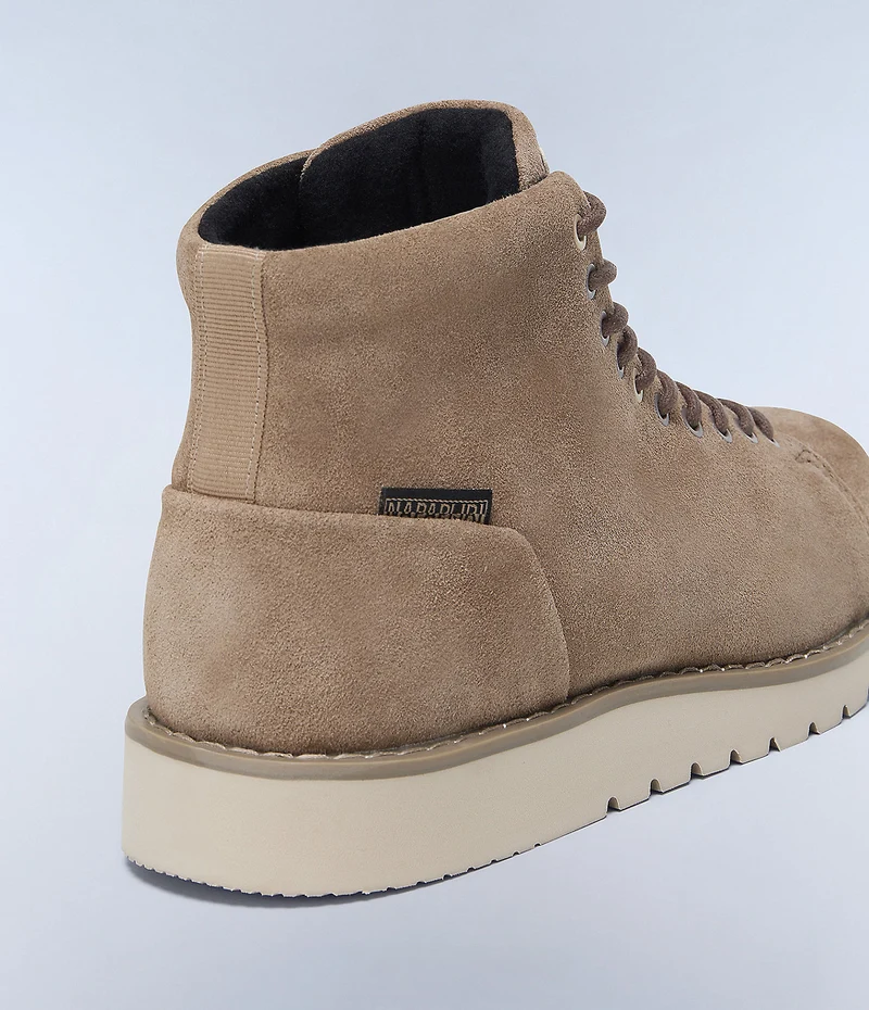Napapijiri Conifer Schnürstiefelette aus Wildleder für Herren - Raindrum Brown