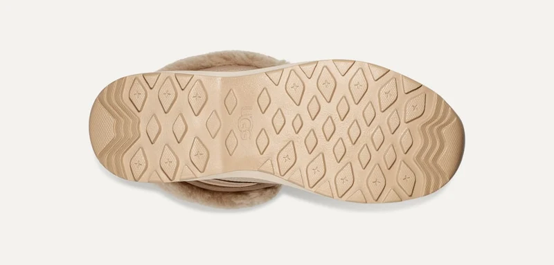 UGG Adirondack III Stiefel für Damen - Senfgelb