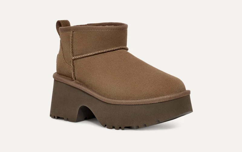 UGG Klassische Ultra Mini New Heights Stiefel für Damen - Hickory