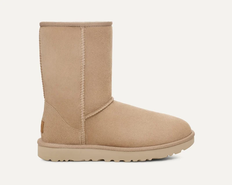 UGG Classic Short II Stiefel für Damen - Sand