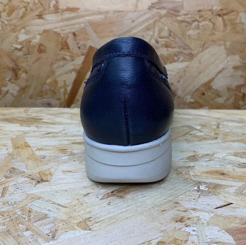On Foot Damen-Lederschuh – Marineblau